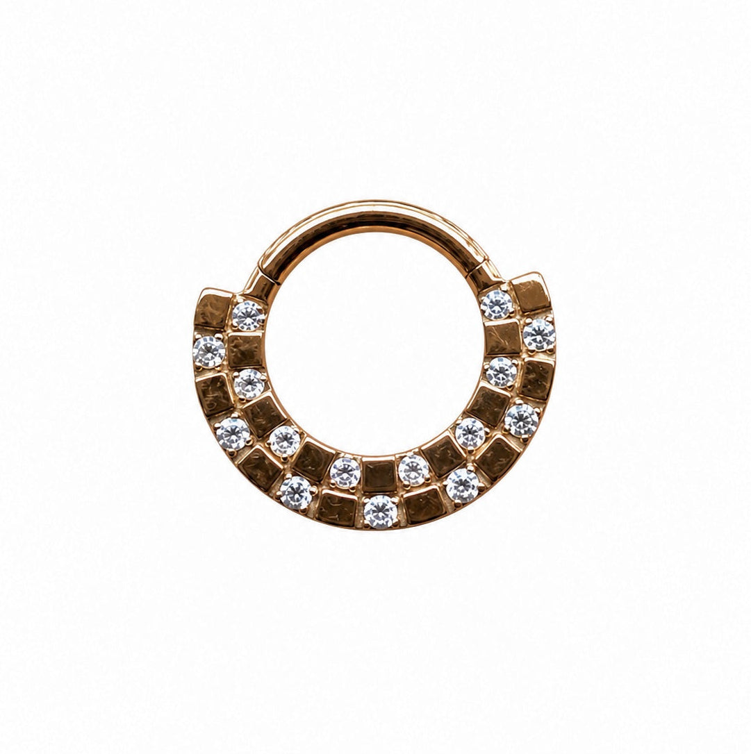 Argola clicker com zircónias 
