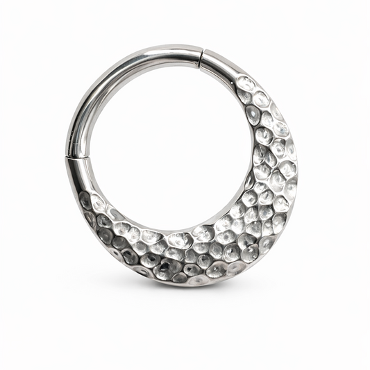 Argola clicker martelada 
